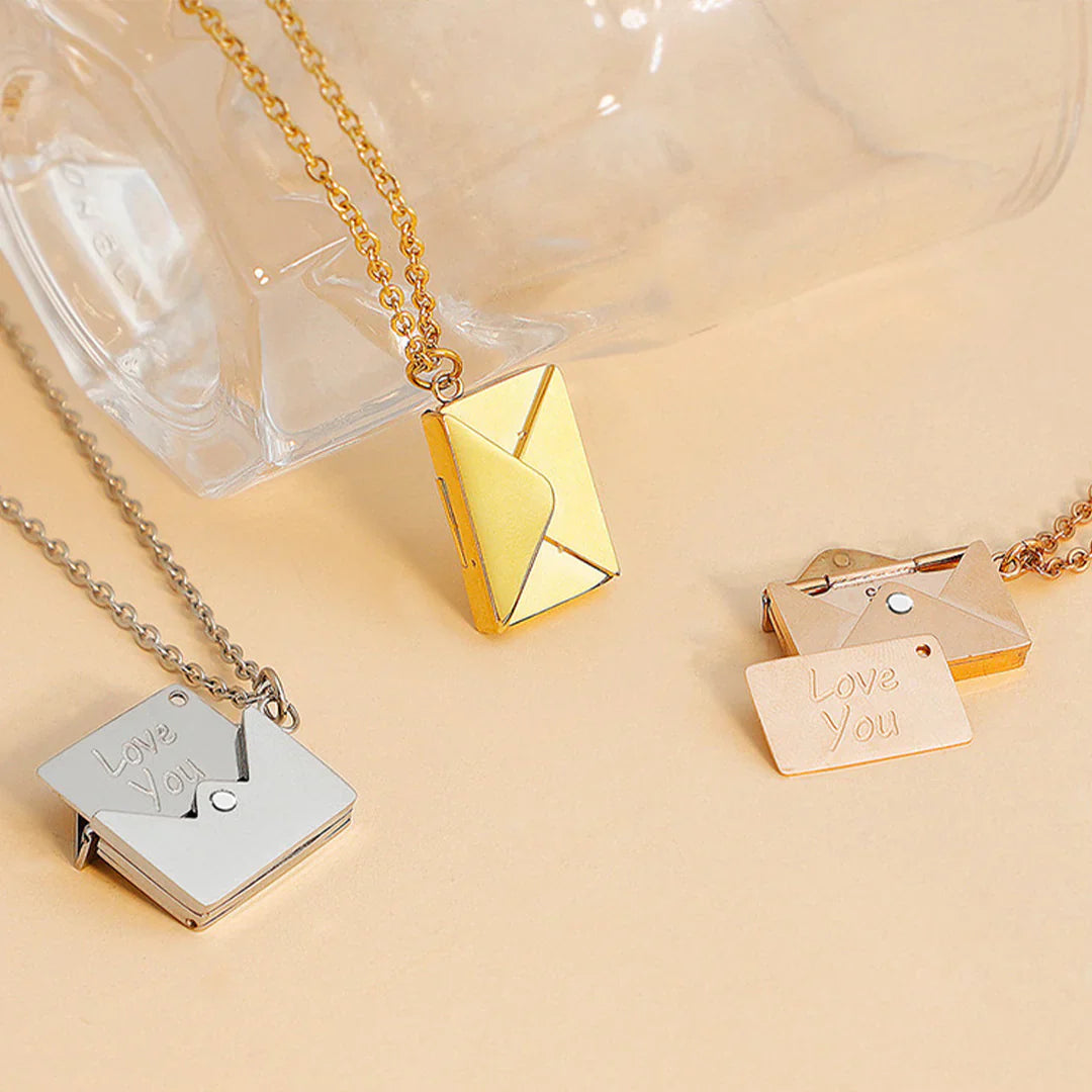 Vioraia Personalized Envelope Locket Necklace