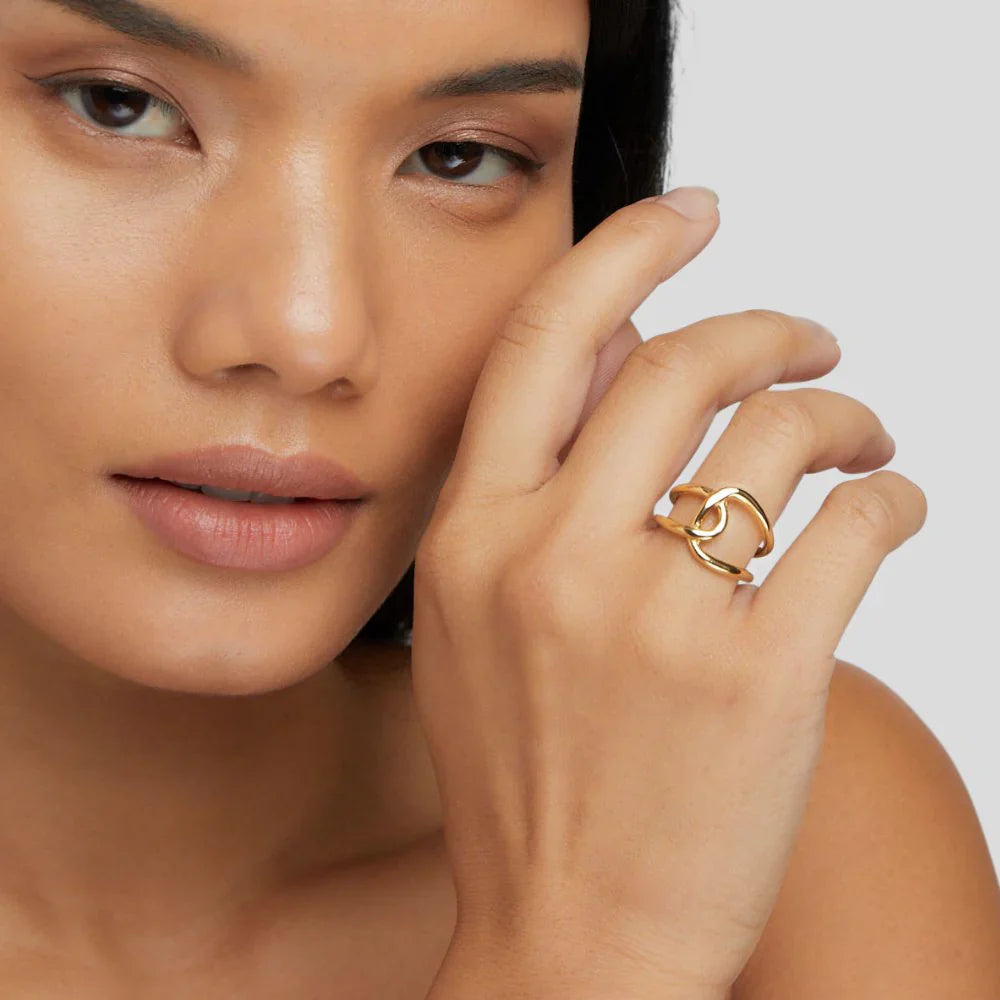 Vioraia Astrid Gold Ring