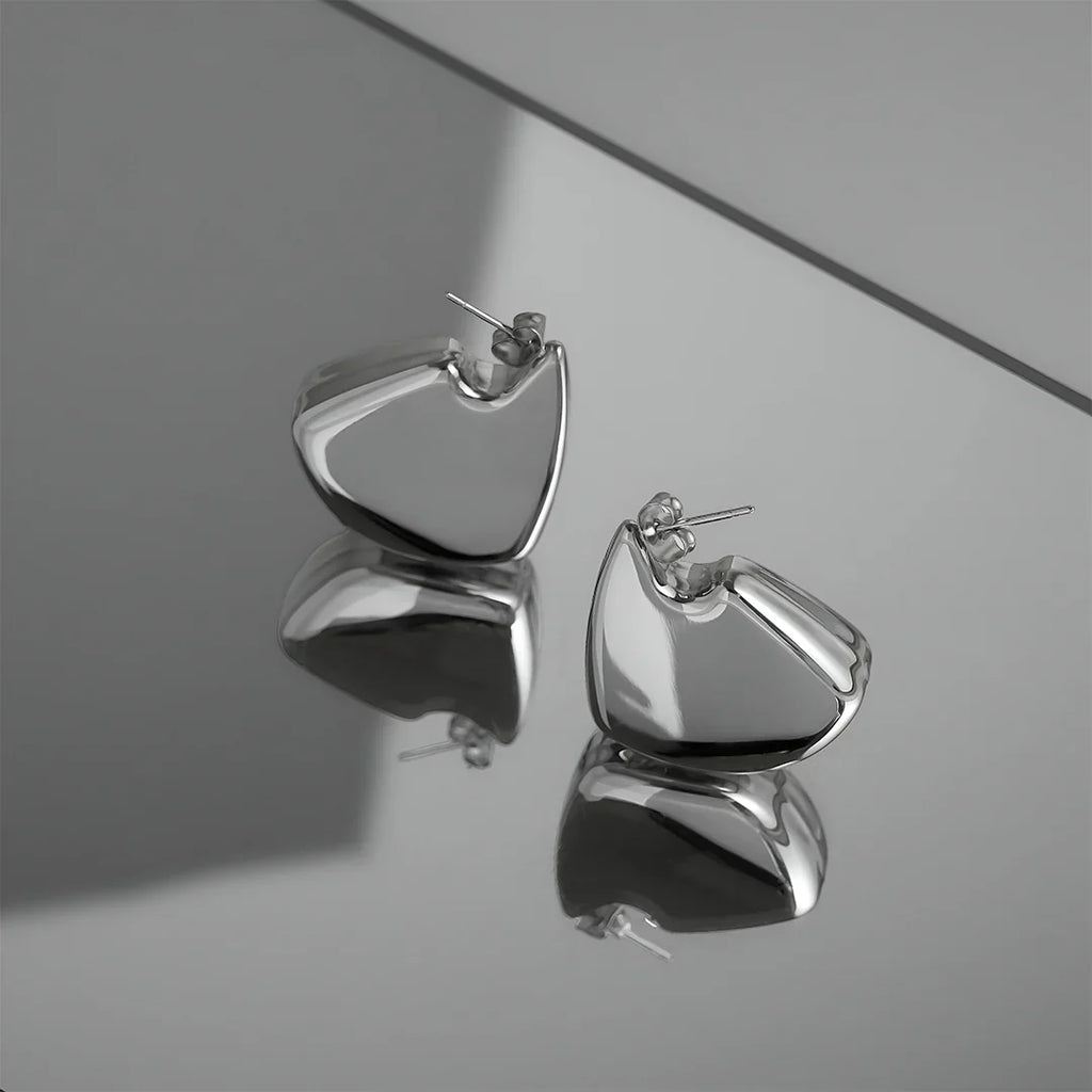 Vioraia Selena Sculptural Drop Earrings