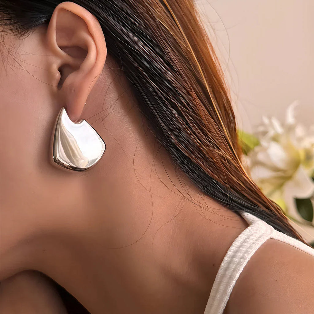 Vioraia Selena Sculptural Drop Earrings