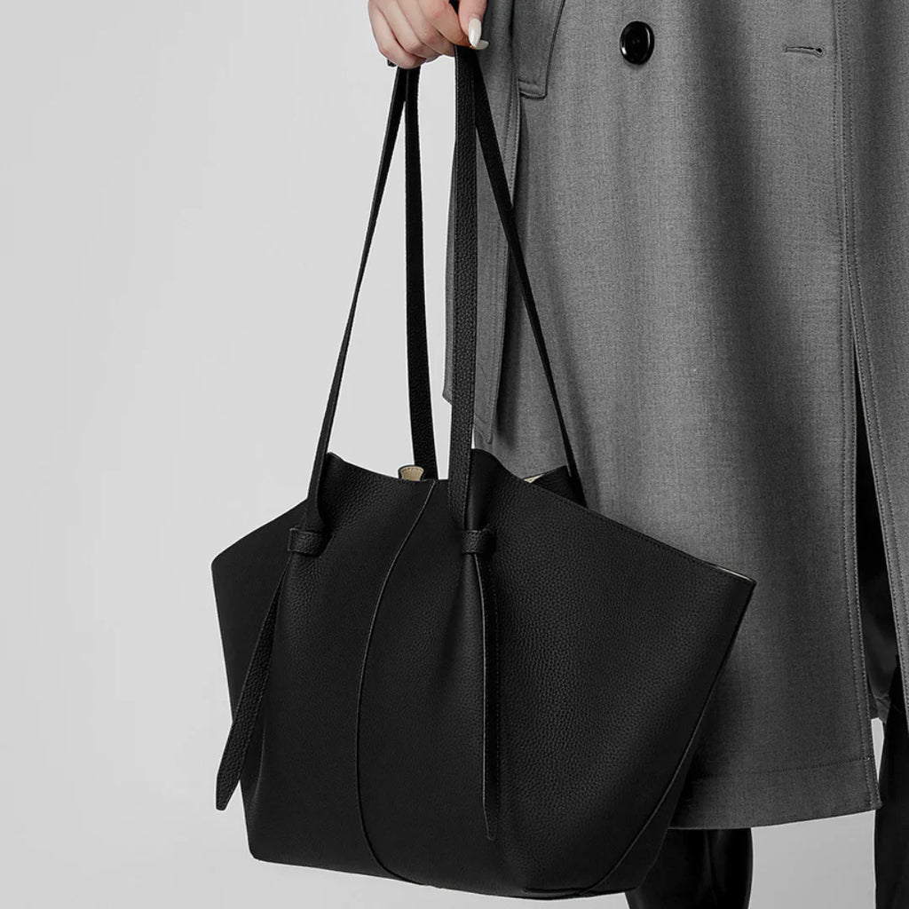 Vioraia Selene Carryall Tote Bag