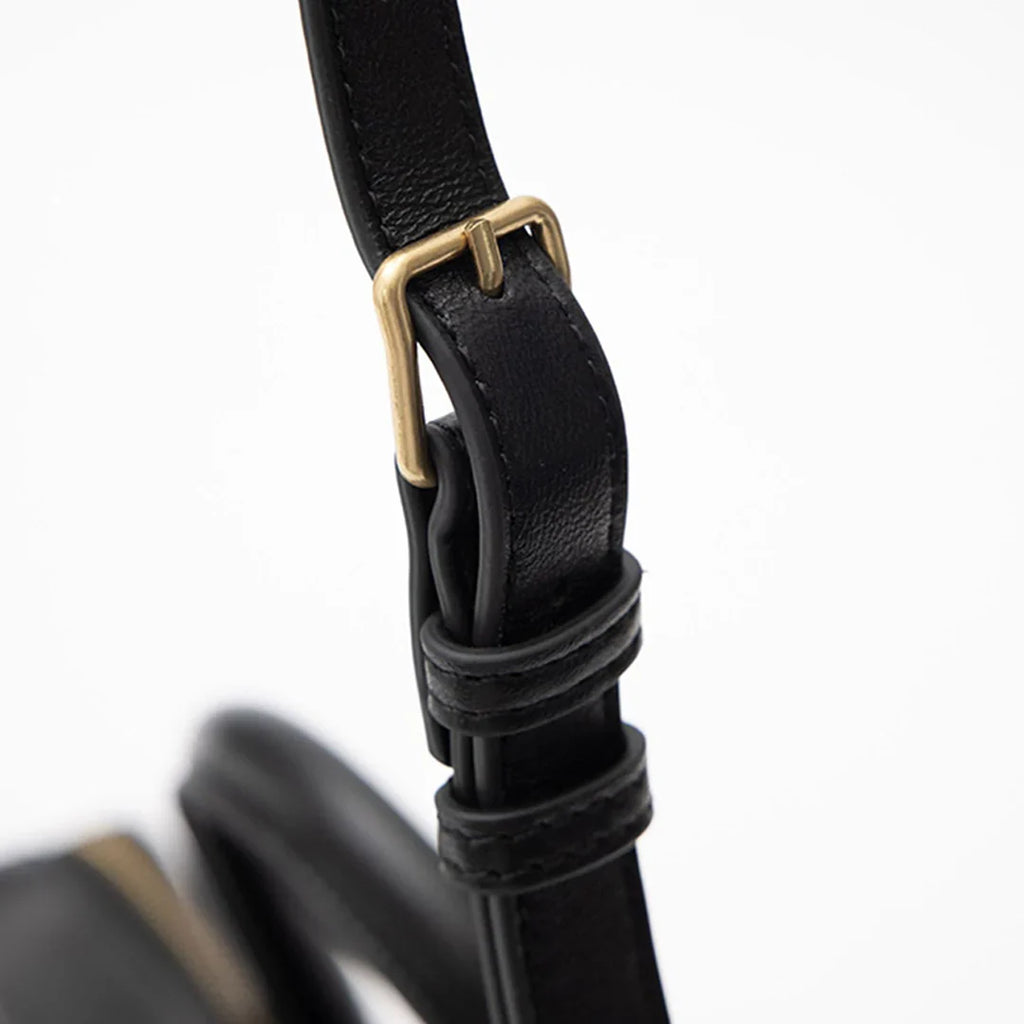 Vioraia Xiana Crossbody Bag