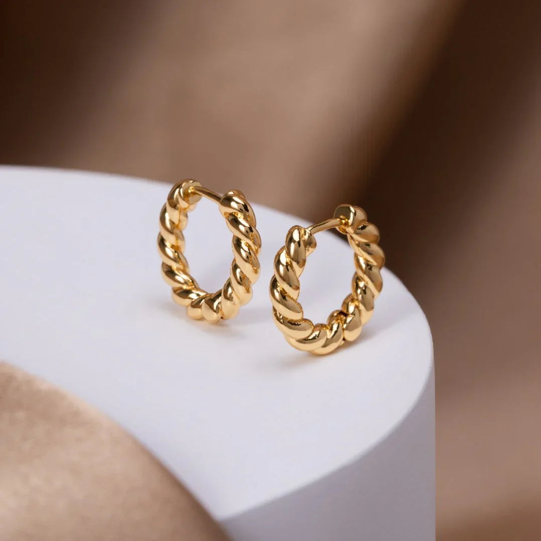 Vioraia Layla Gold Twist Earrings