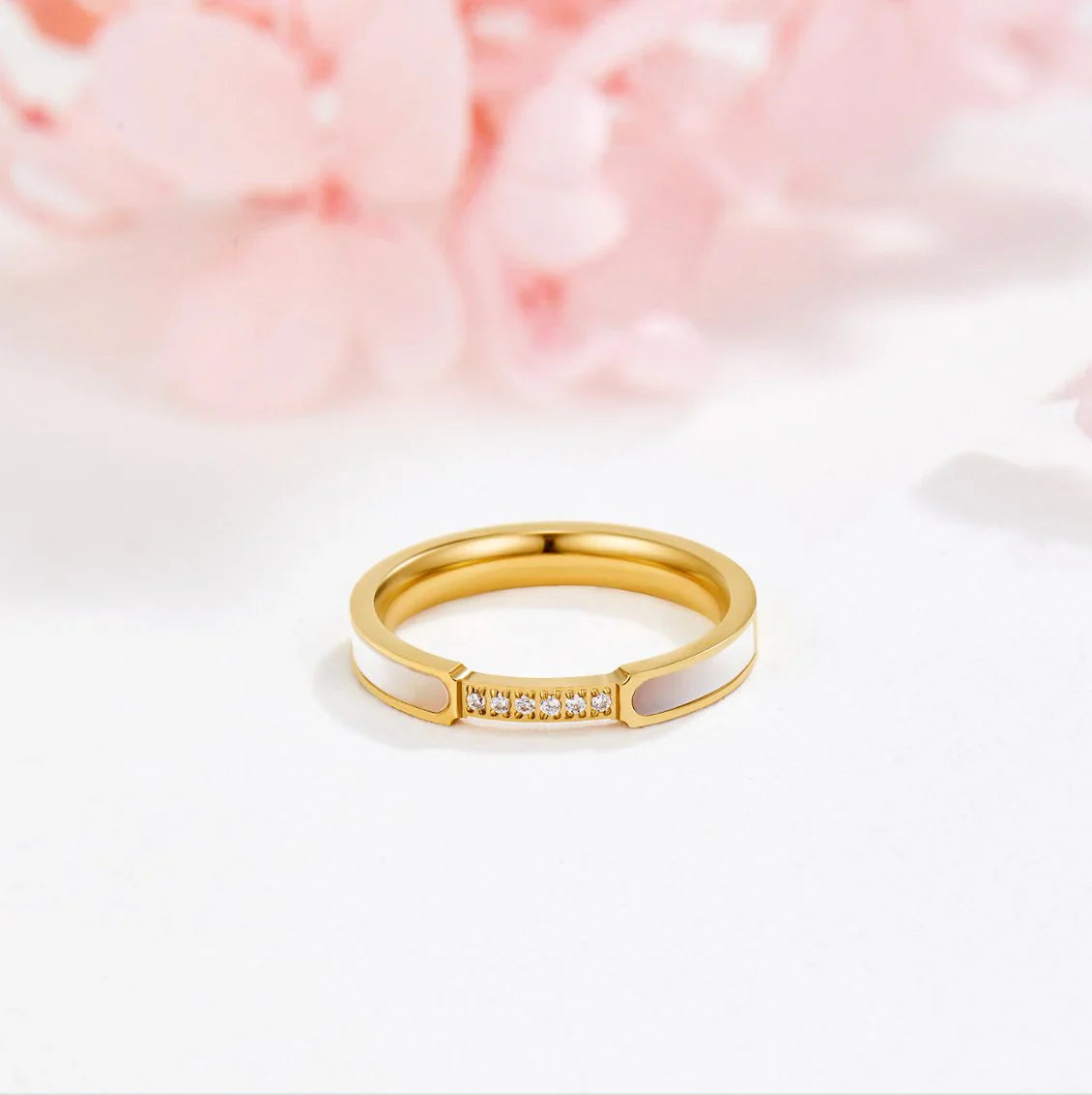 Vioraia Mother Of Pearl & Crystal Ring