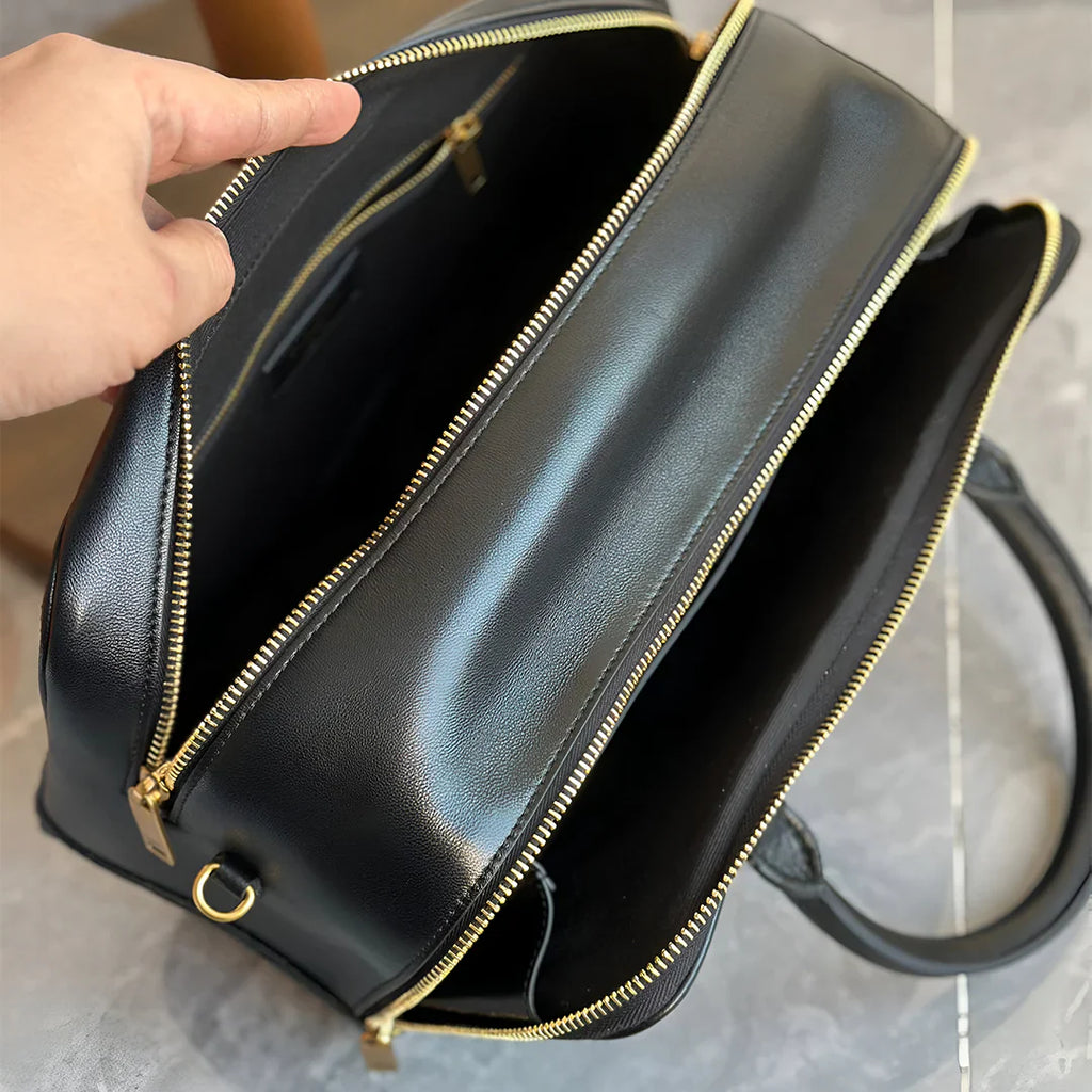 Vioraia Xiana Crossbody Bag