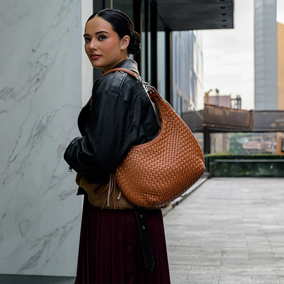 Vioraia Diane Shoulder Bag