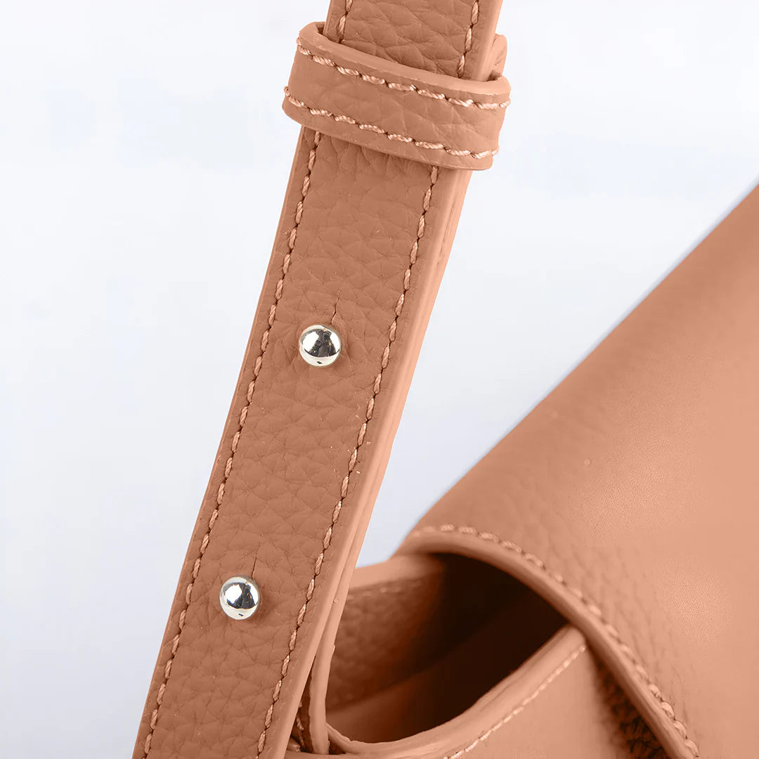 Vioraia Lyra Shoulder Bag