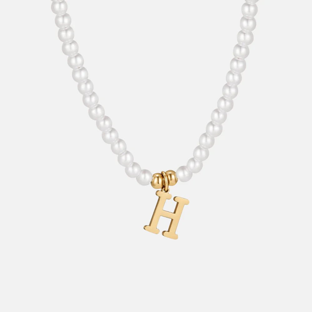Vioraia Letter Pearl Necklace
