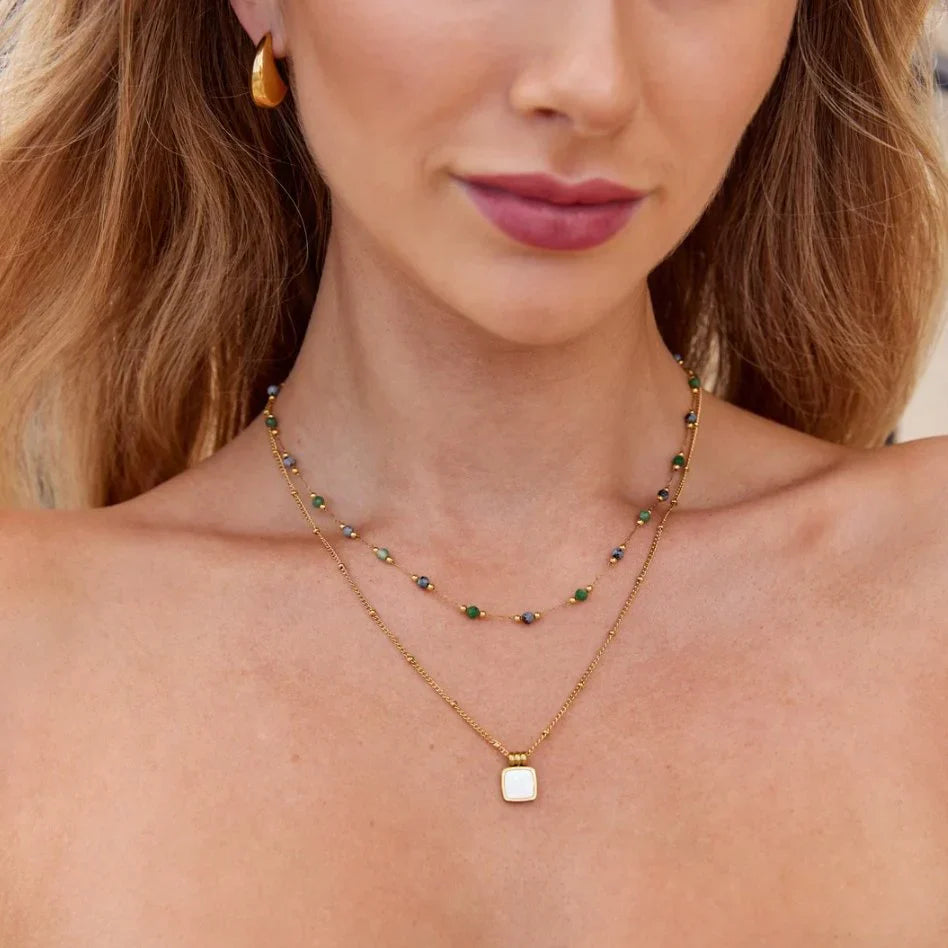 Vioraia Lucia White Shell Pendant Necklace