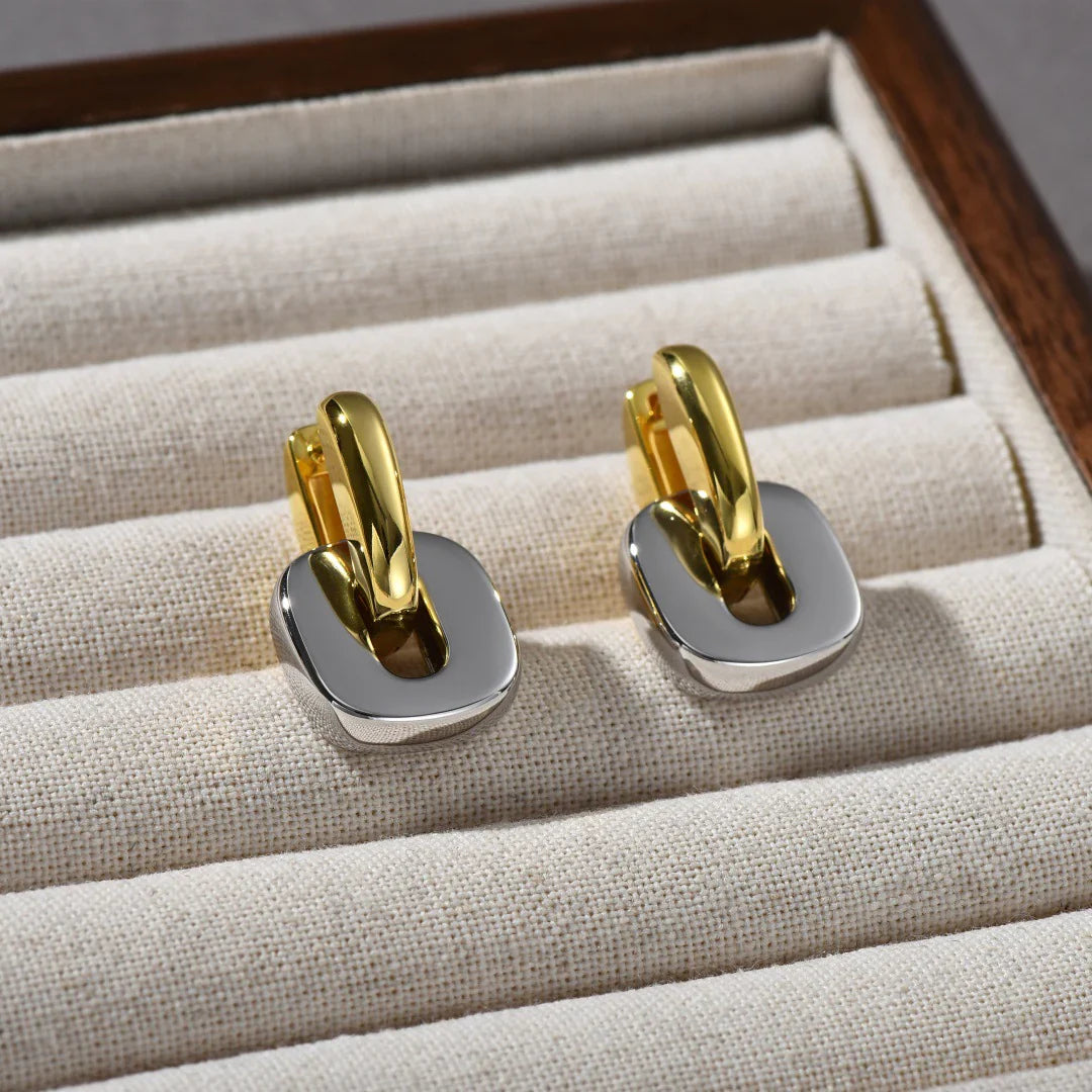 Vioraia Nova Link Earrings