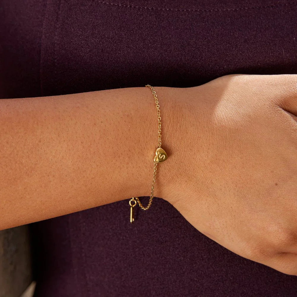 Vioraia Letter Heart Bracelet