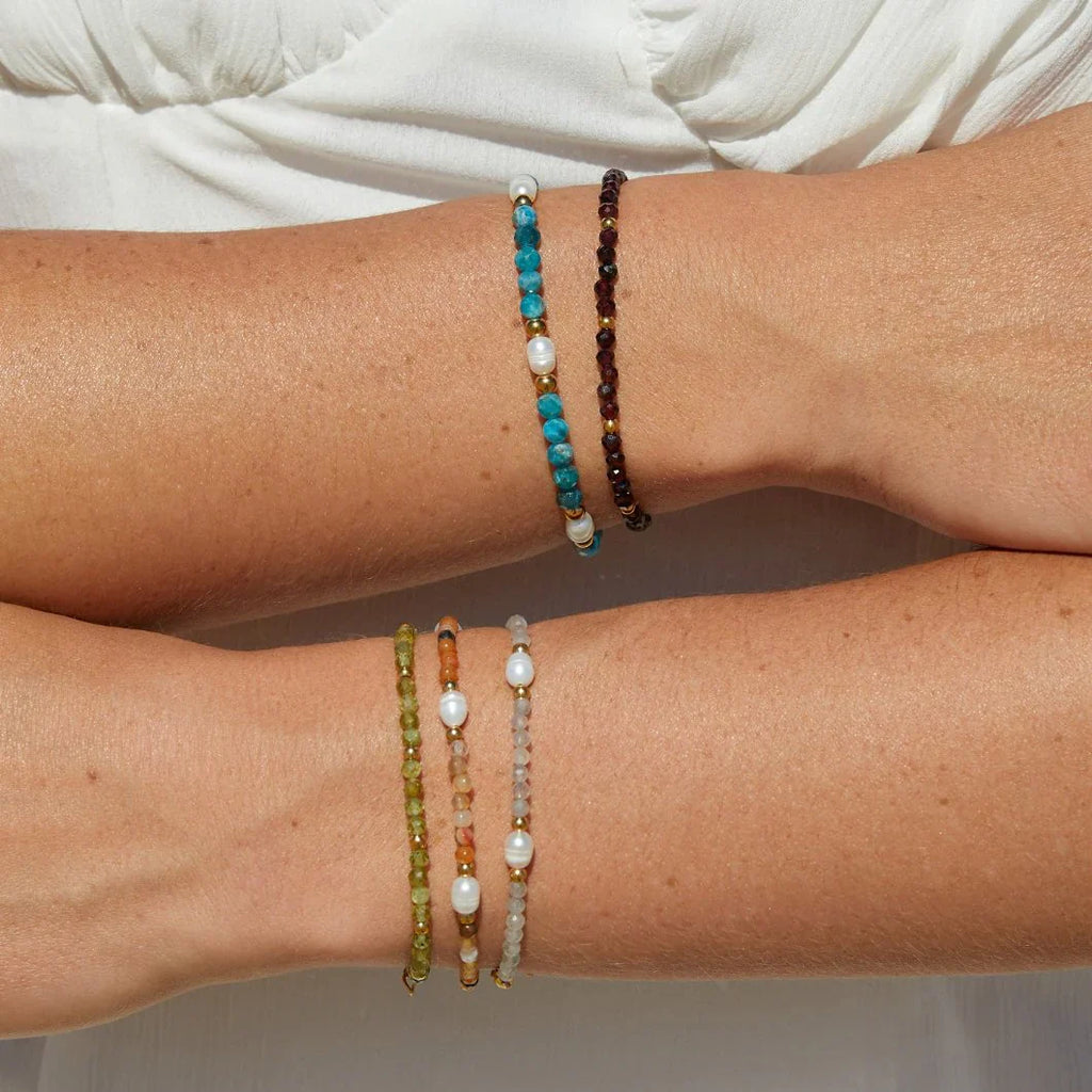 Vioraia Moonstone & Pearl Bead Bracelet