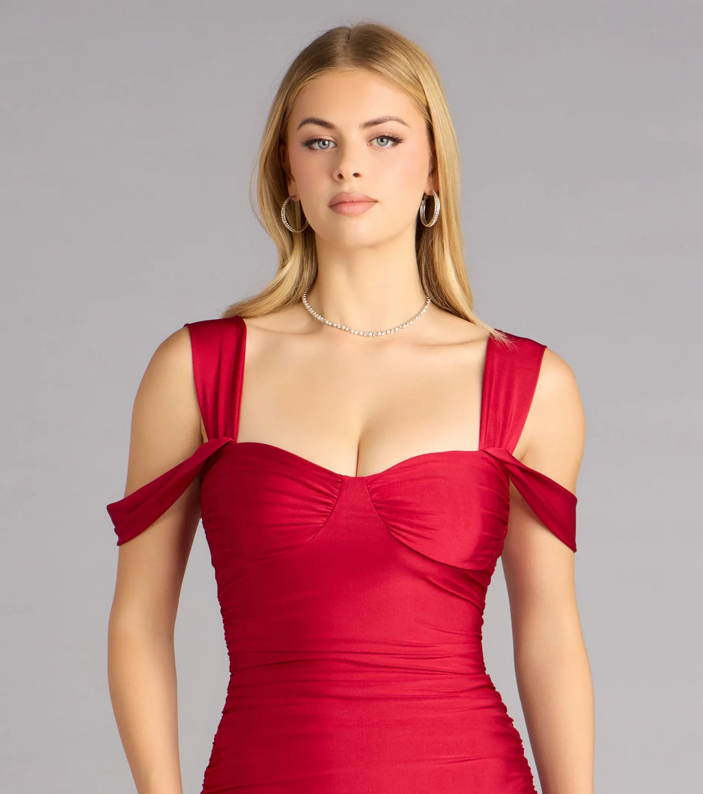 Dare To Stun Cold-Shoulder Bodycon Mini Dress