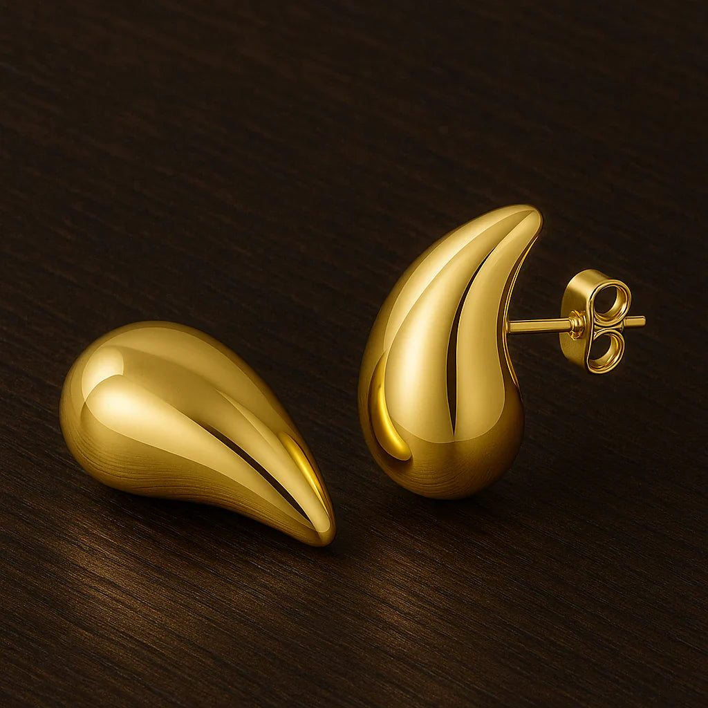 Vioraia Amara Molten Drop Earrings