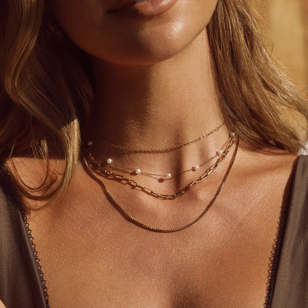 Vioraia Nura Pearl 18K Gold Necklace