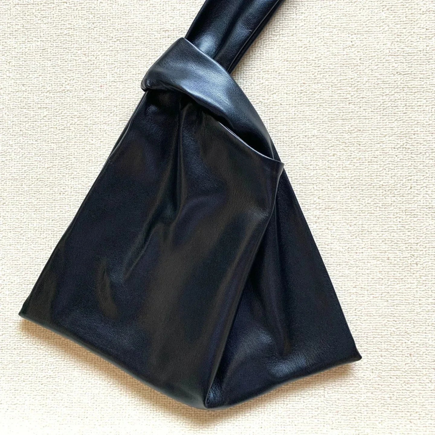 Vioraia Devon Handbag