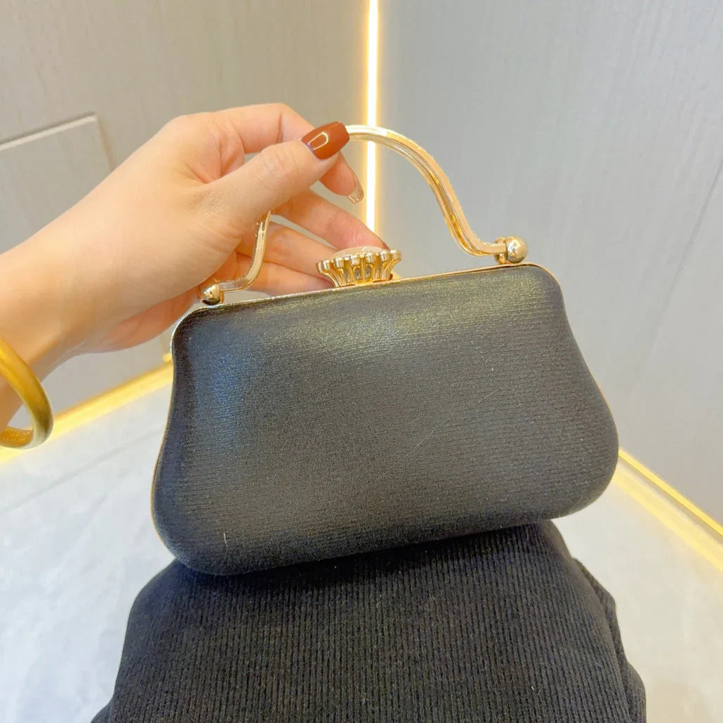 Vioraia Clarab  Pearl Clutch Bag
