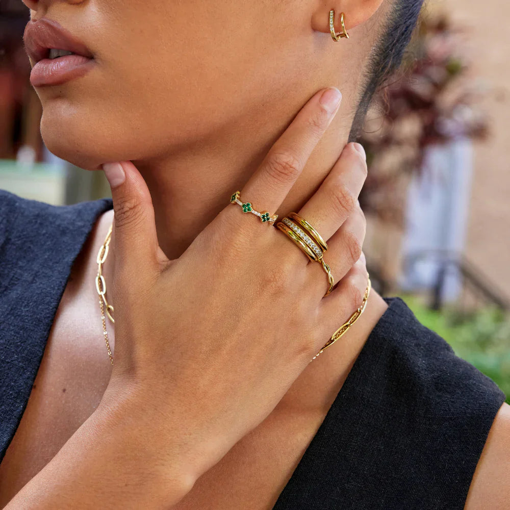 Vioraia Vana Trio Gold & Crystal Ring Set
