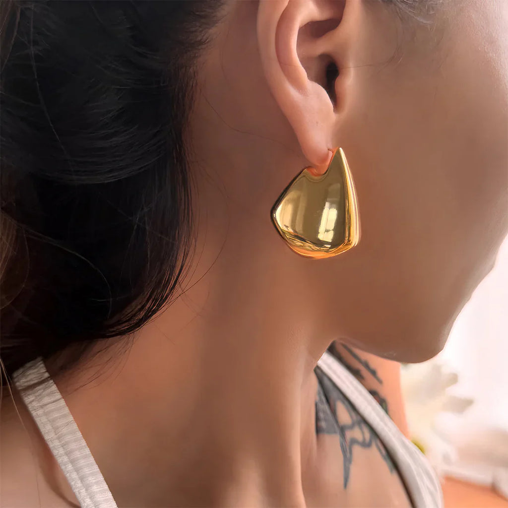 Vioraia Selena Sculptural Drop Earrings