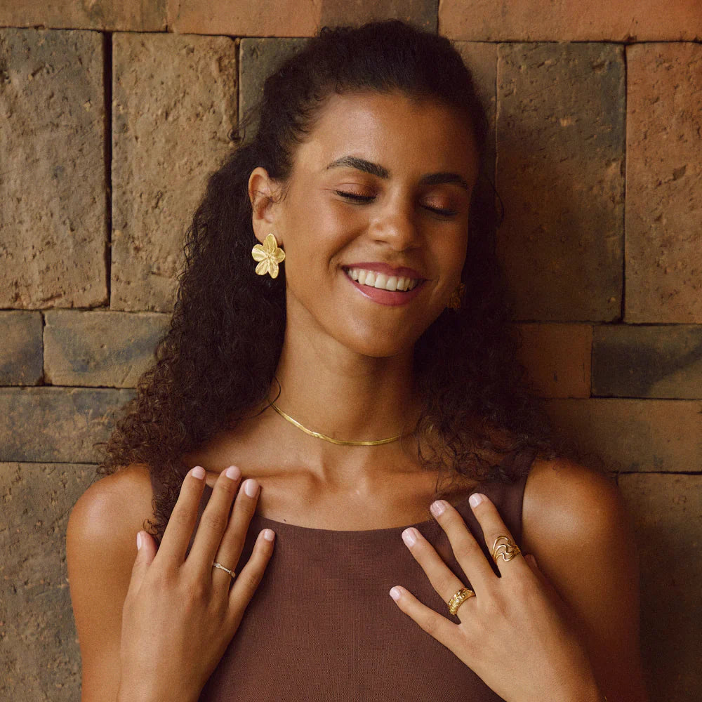 Vioraia Gold Blossom Earrings