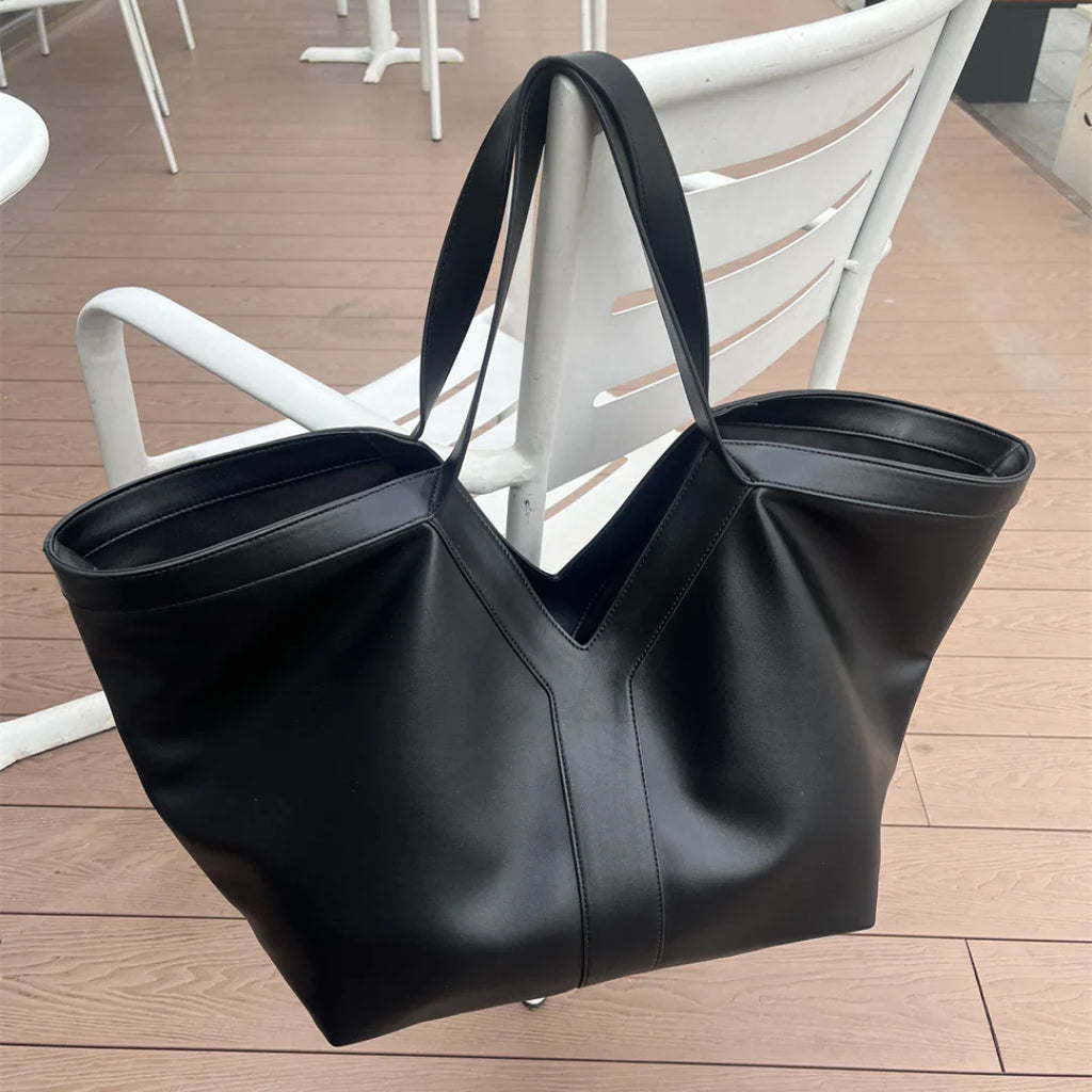 Vioraia Trina Tote Bag