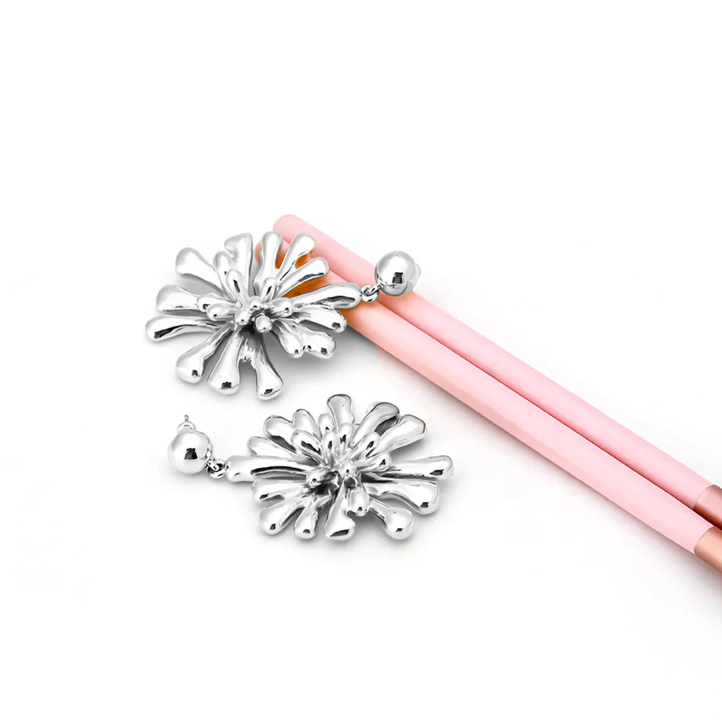 Vioraia Lyra Bloom Earrings