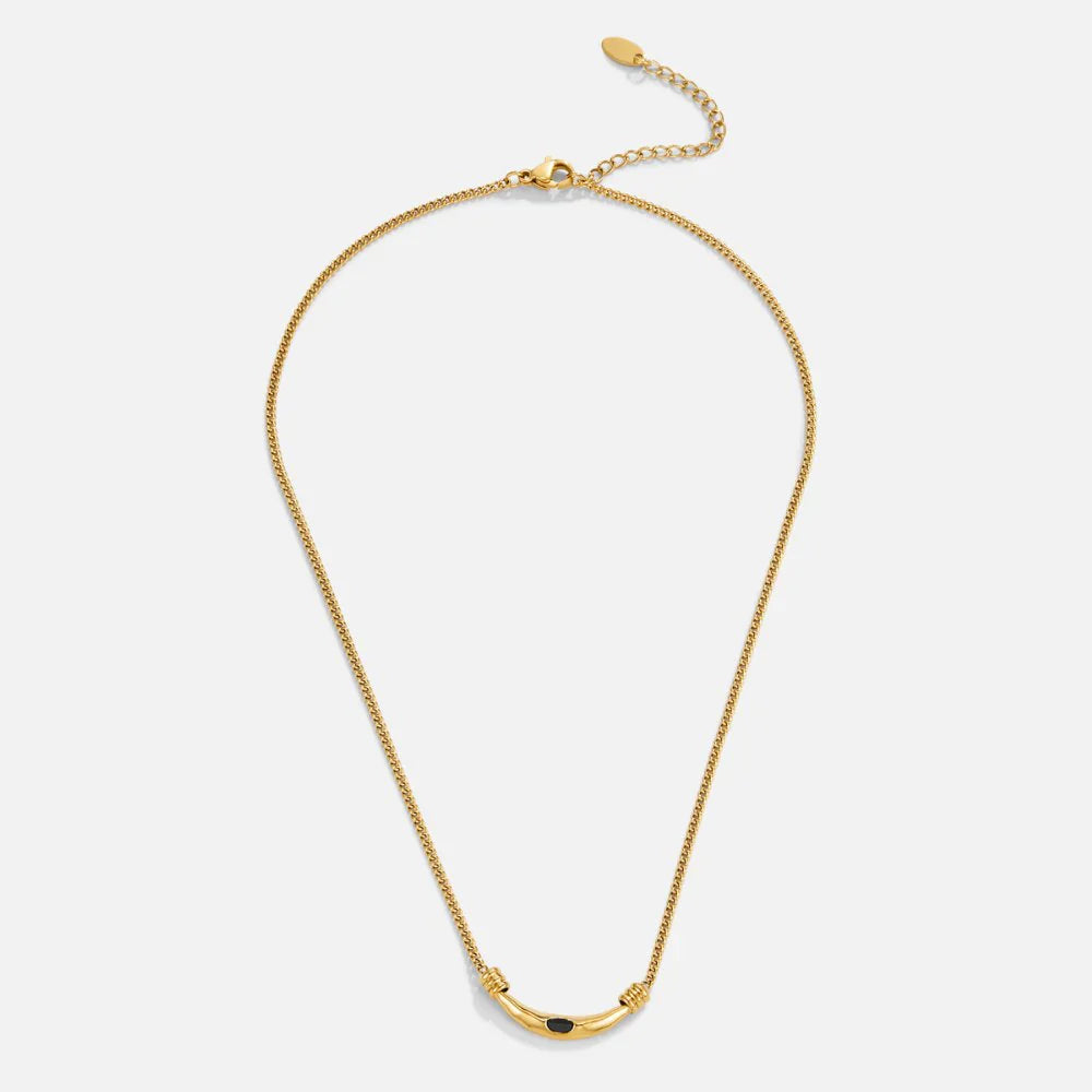 Vioraia Elise Black Onyx Necklace
