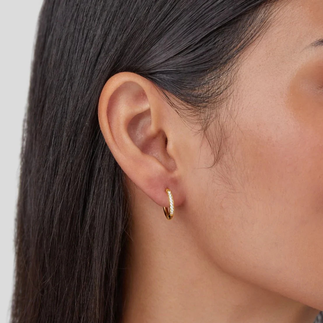 Vioraia Eternity Hoop Earrings