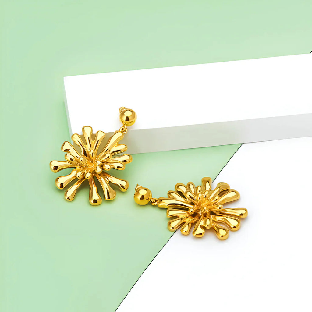 Vioraia Lyra Bloom Earrings