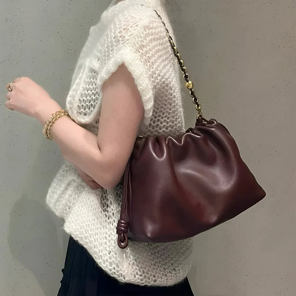 Vioraia Daisy Shoulder Bag