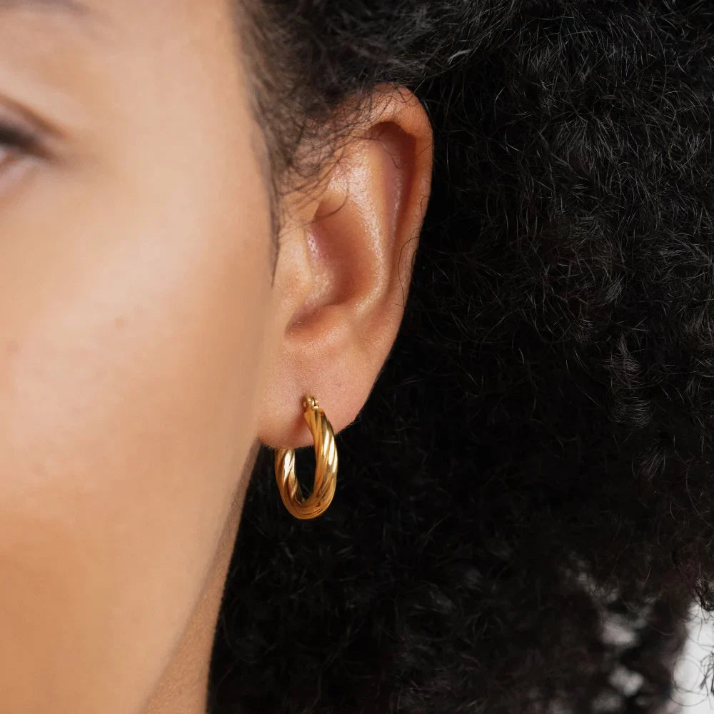 Vioraia Raya Twisted Hoop Earrings