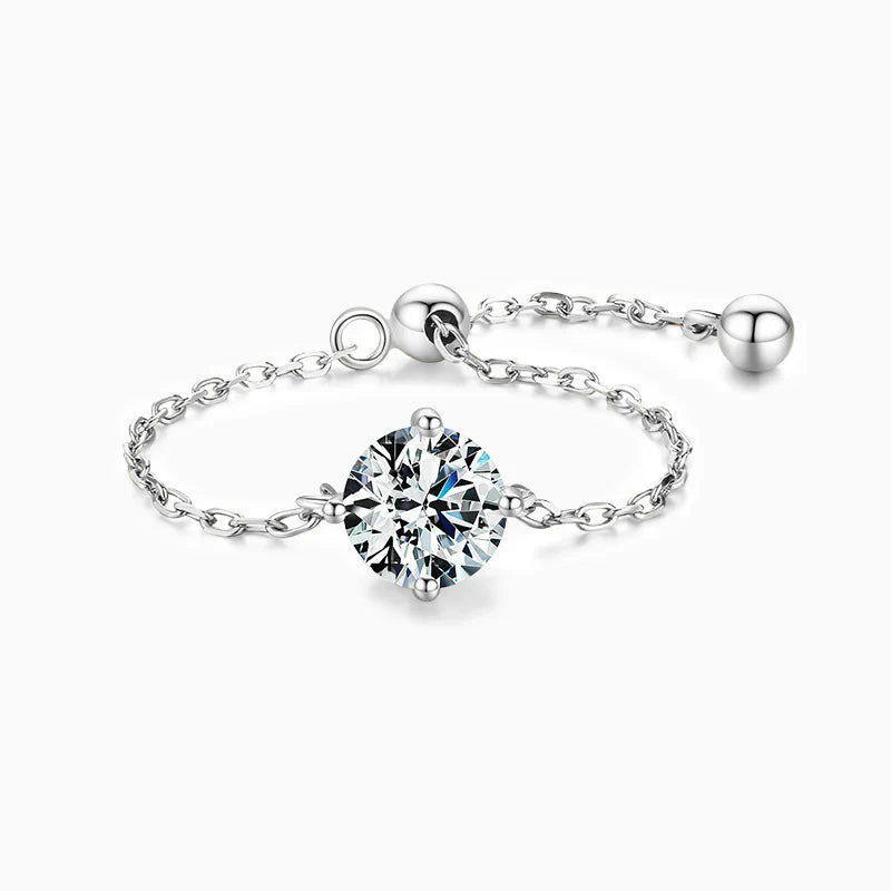 Vioraia Lavish Droplet Chain Ring