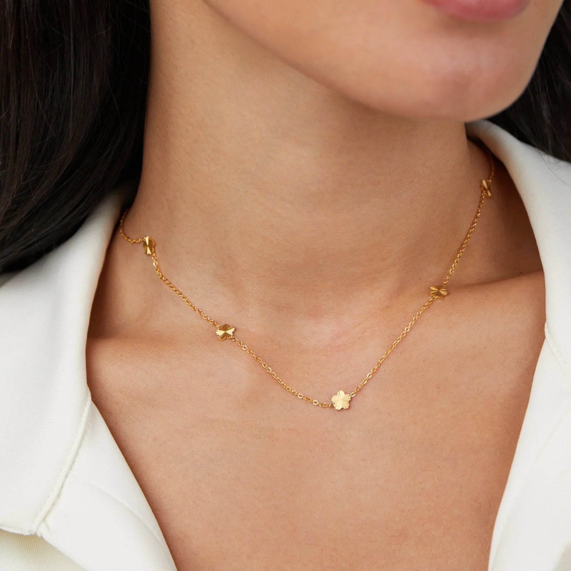 Vioraia Flower Power 18K Gold Chain Necklace