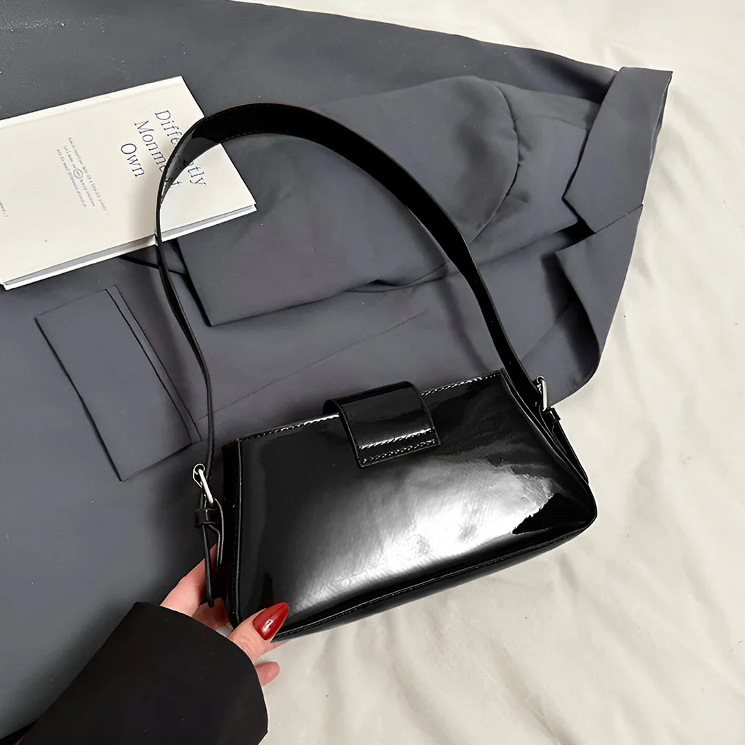 Vioraia Billie Shoulder Bag