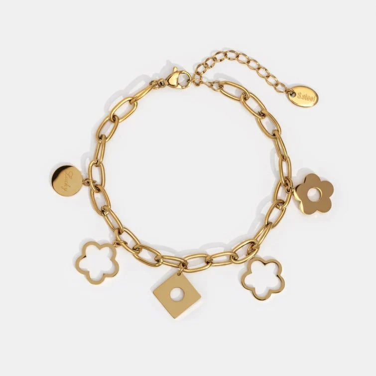 Vioraia Lucky Daisy Charm Bracelet