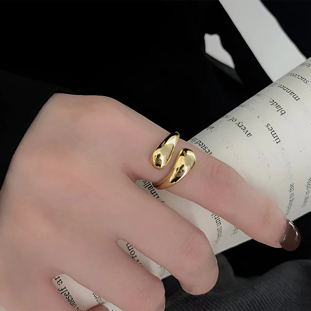 Vioraia Clara open Ring