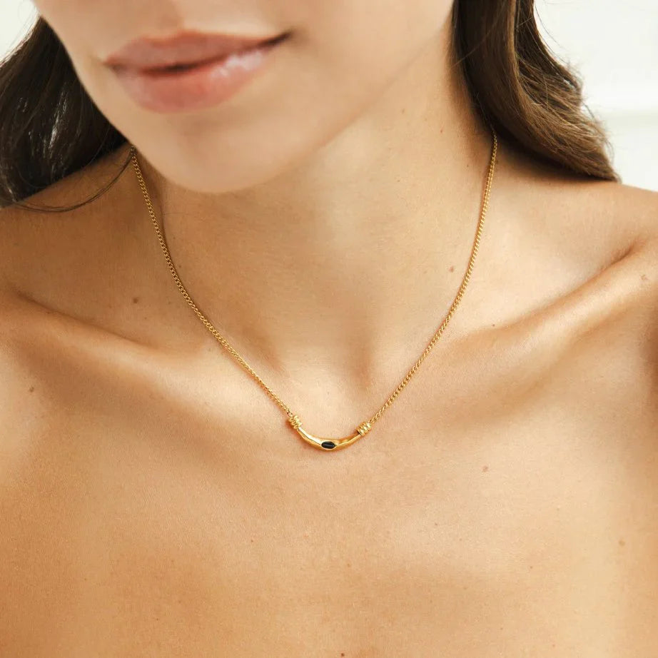 Vioraia Elise Black Onyx Necklace