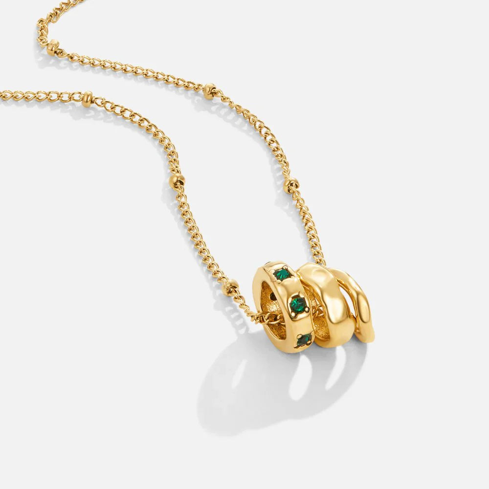 Vioraia Camilla Pendant Necklace