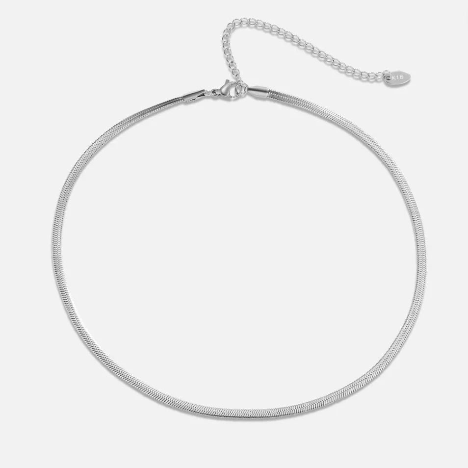 Vioraia Sarya Snake Chain Silver Necklace