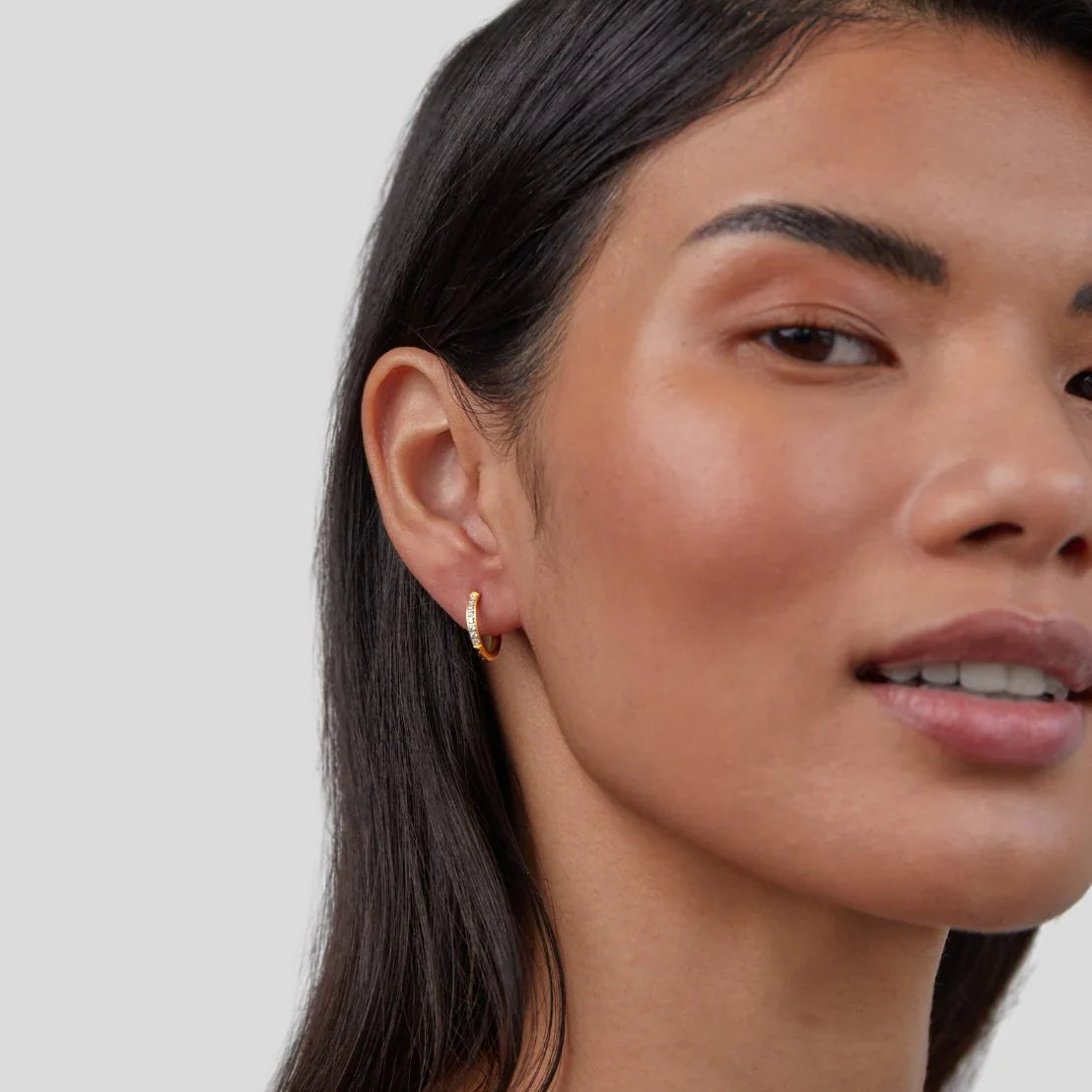 Vioraia Eternity Hoop Earrings