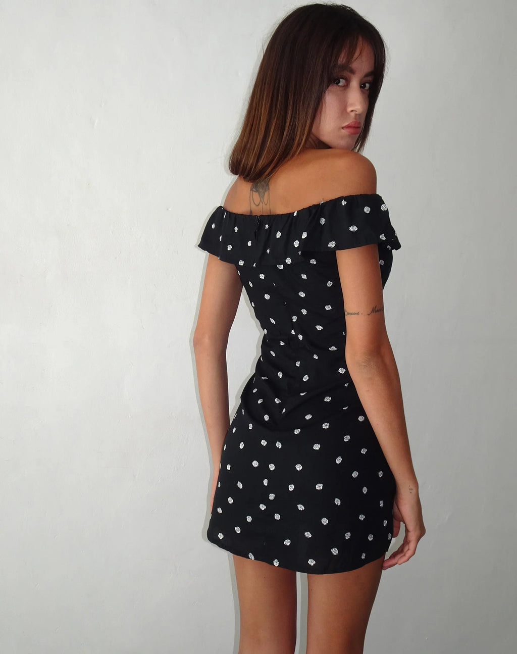 Yudia Bardot Mini Dress in Ditsy Rose Black