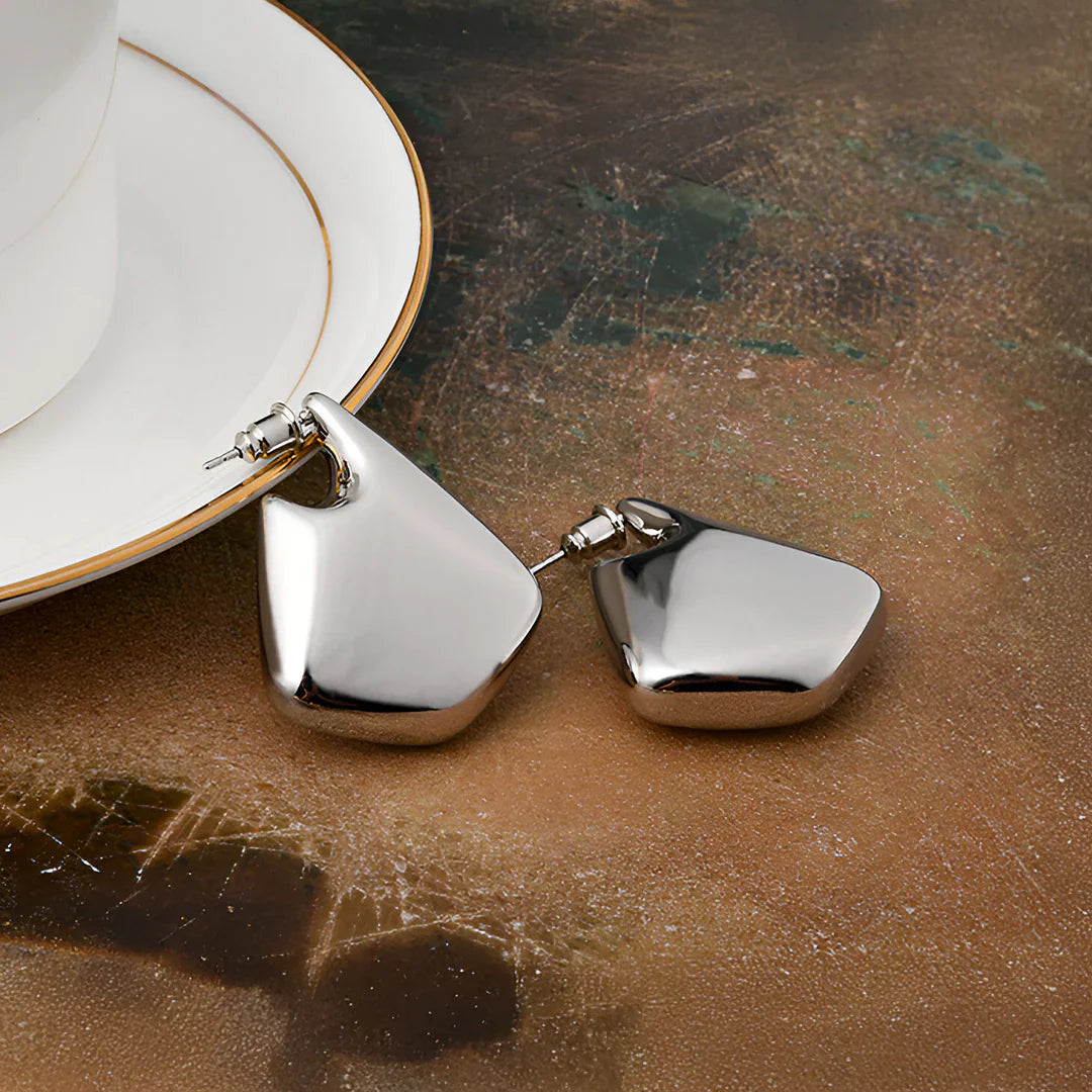 Vioraia Selena Sculptural Drop Earrings