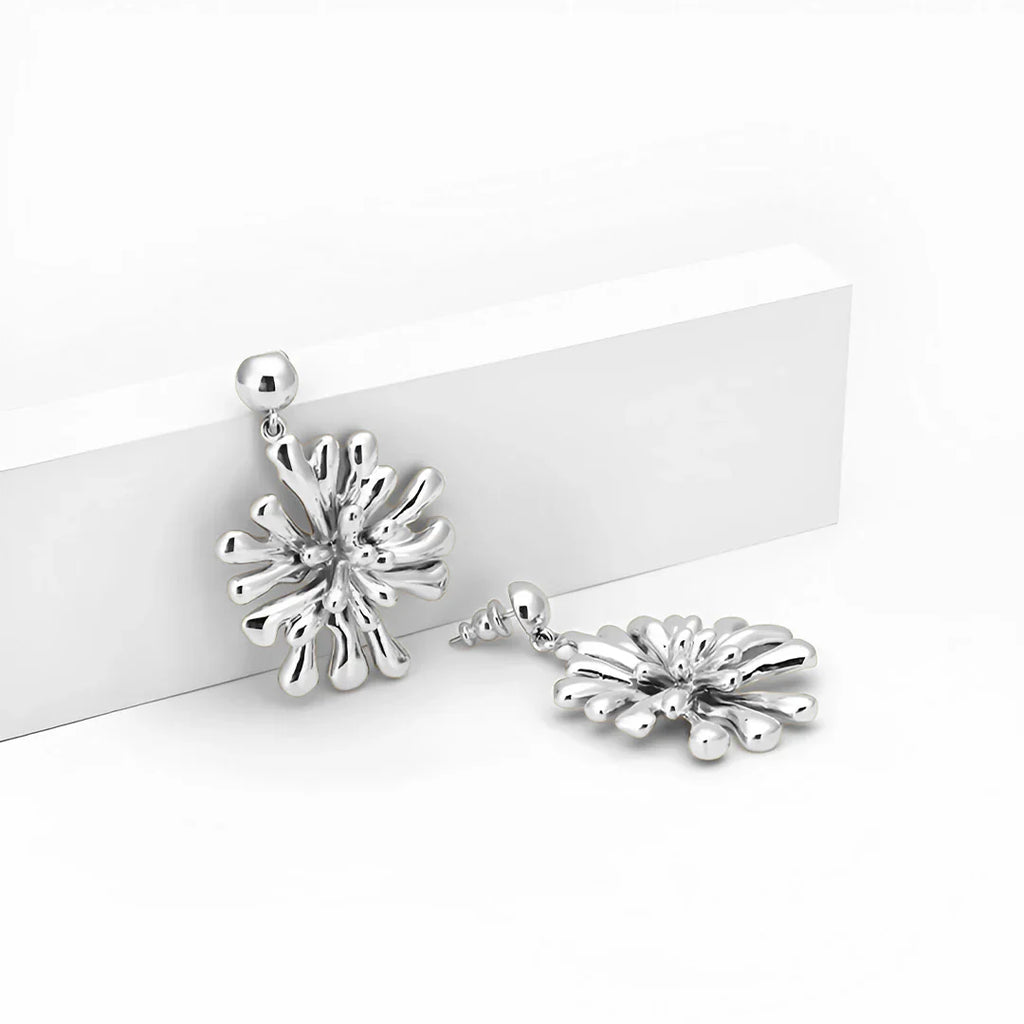 Vioraia Lyra Bloom Earrings