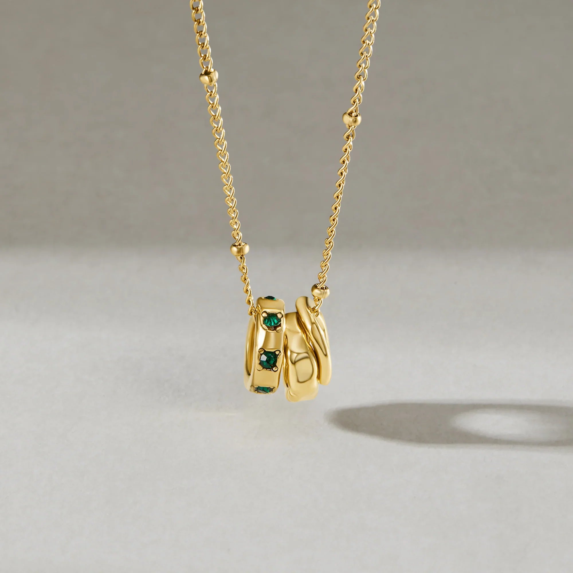 Vioraia Camilla Pendant Necklace