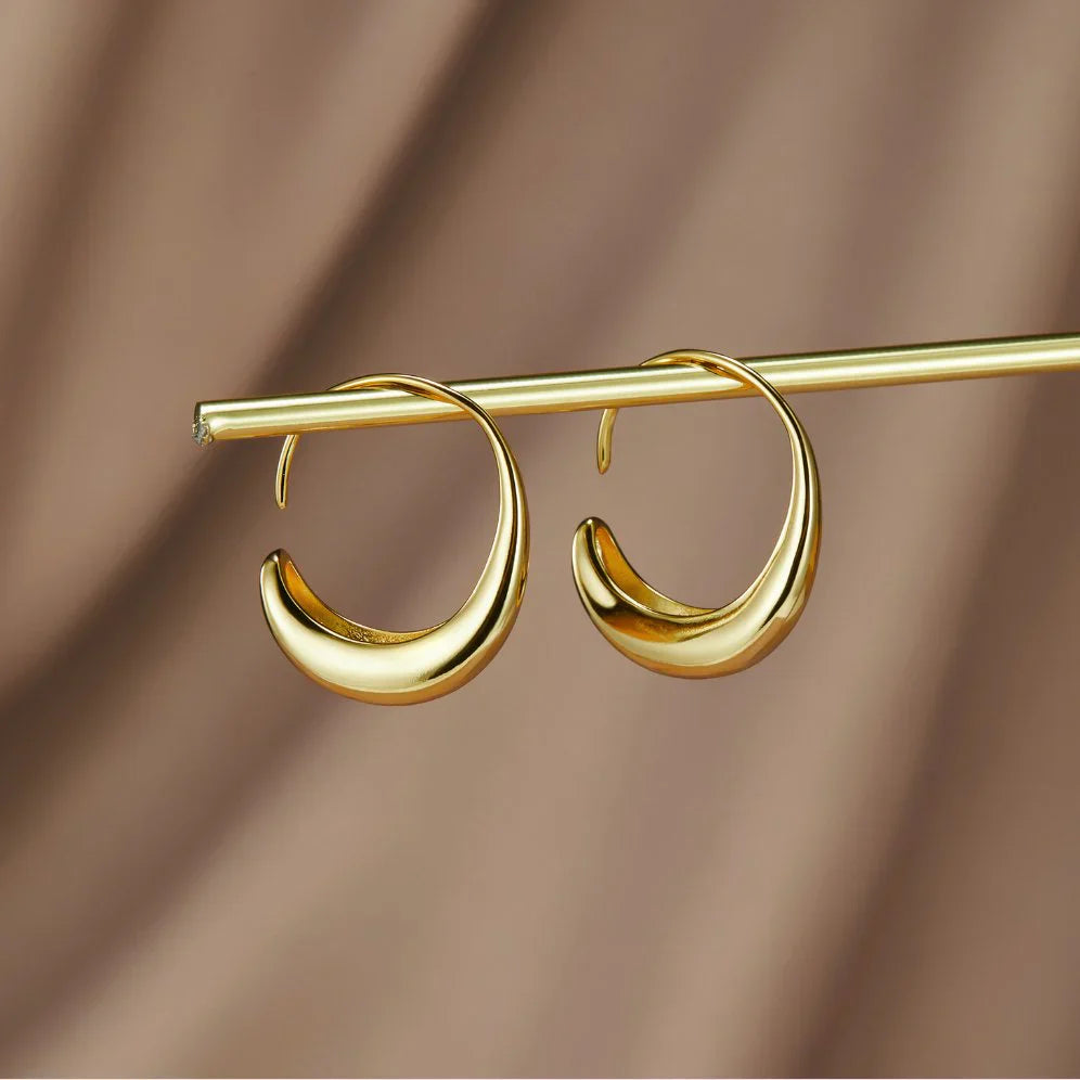 Vioraia Classic Drop Hoop Earrings
