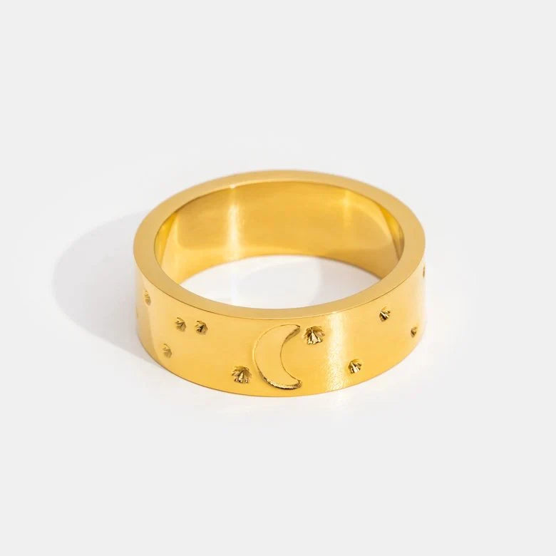 Vioraia Starry Moonlight Gold Ring