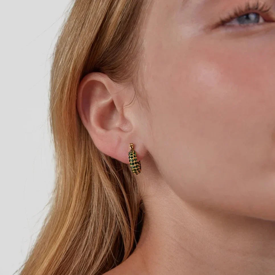 Vioraia Emerald Beauty Hoop Earrings