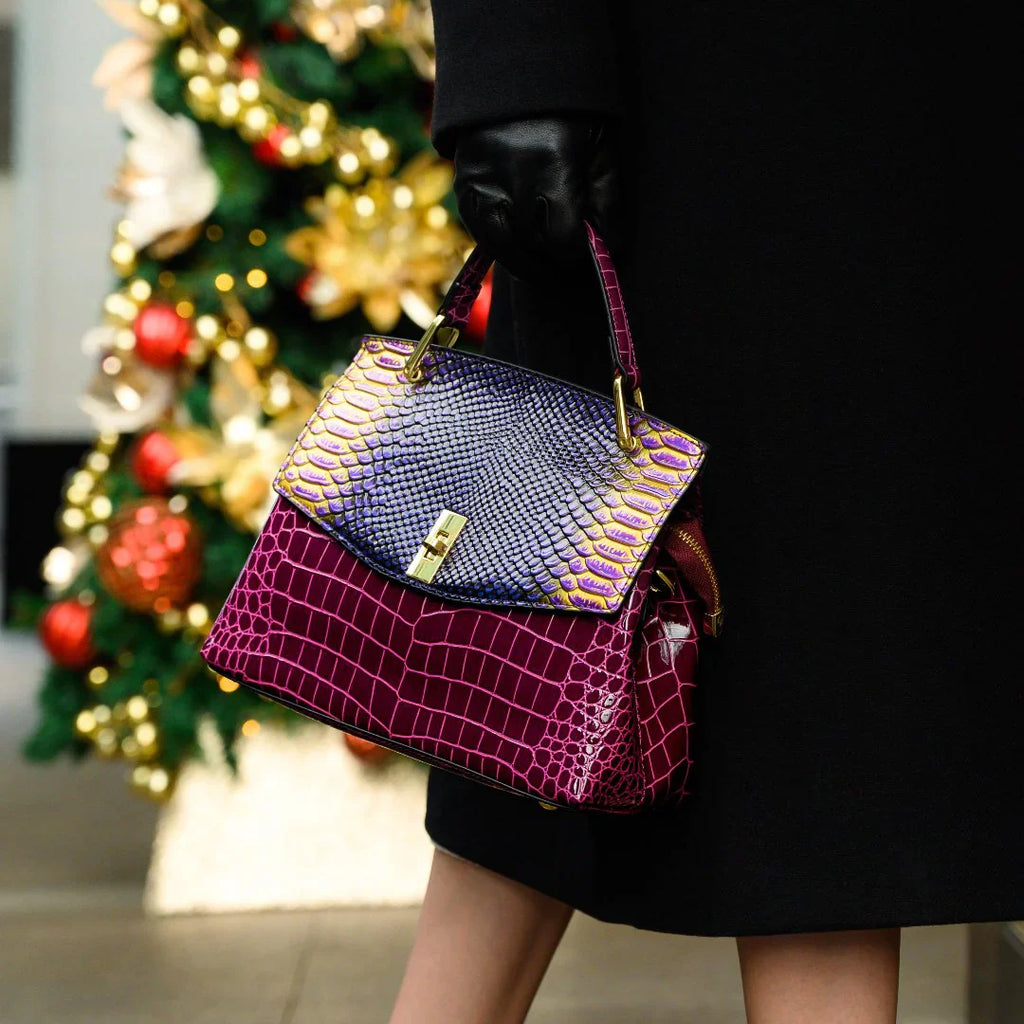 Vioraia Versailles Shoulder Bag