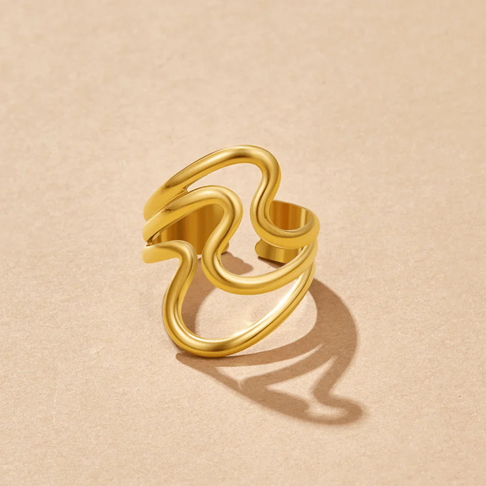 Vioraia Golden Waves Wrap Ring