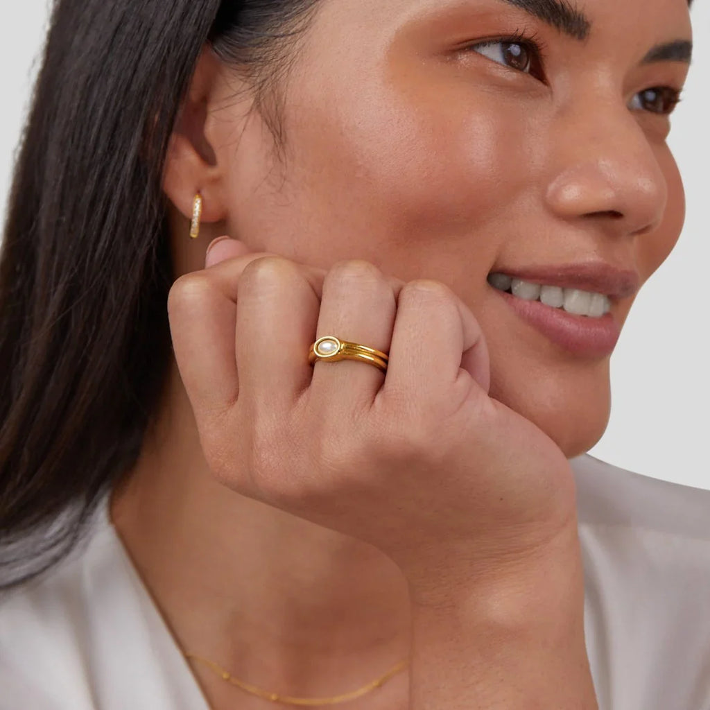 Vioraia Chunky Pearl 18K Gold Ring